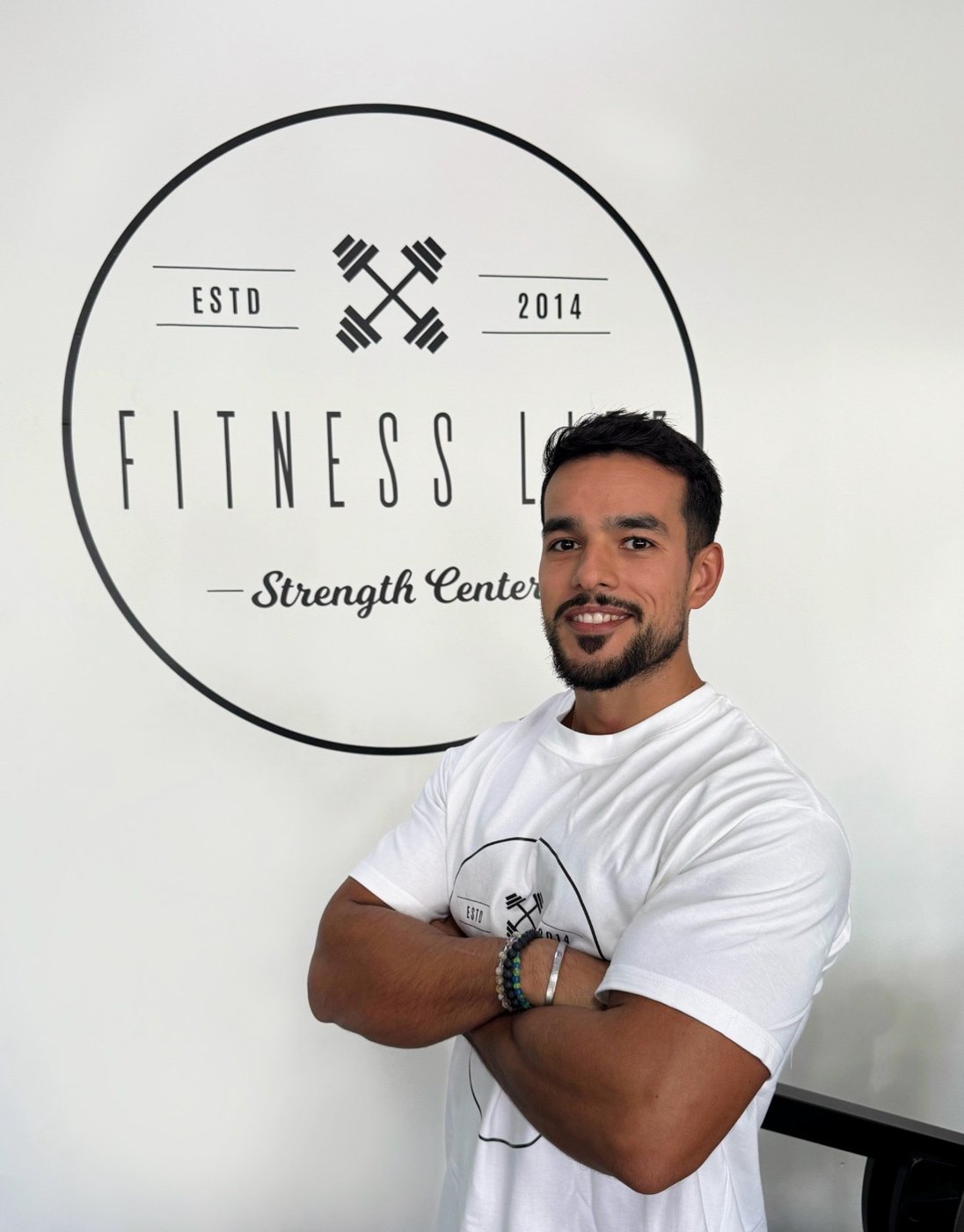 Jony Basconzuelo, entrenador y fisioterapeuta de Fitness Life